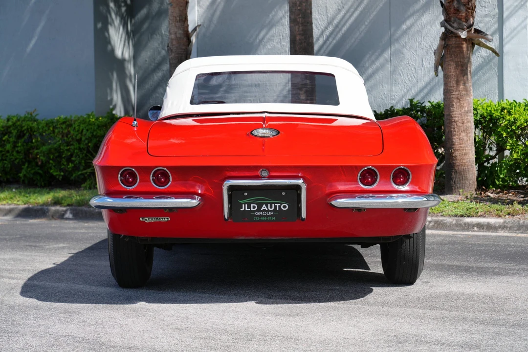 1961 Chevrolet Corvette C1 - Image 11 of 31