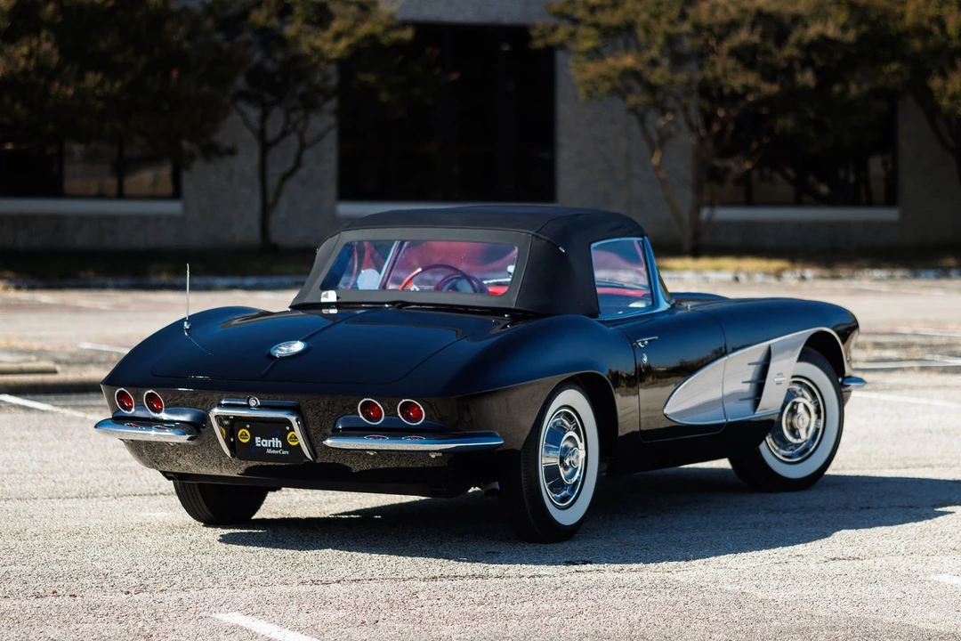 1961 Chevrolet Corvette C1 - Image 8 of 21