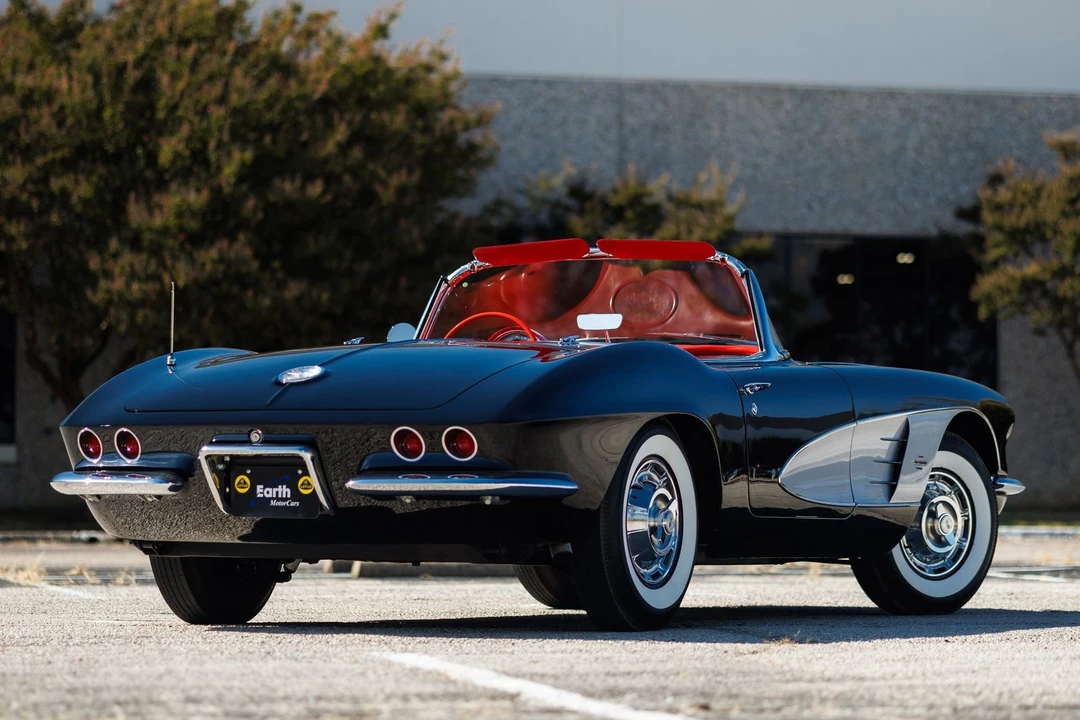 1961 Chevrolet Corvette C1 - Image 20 of 21
