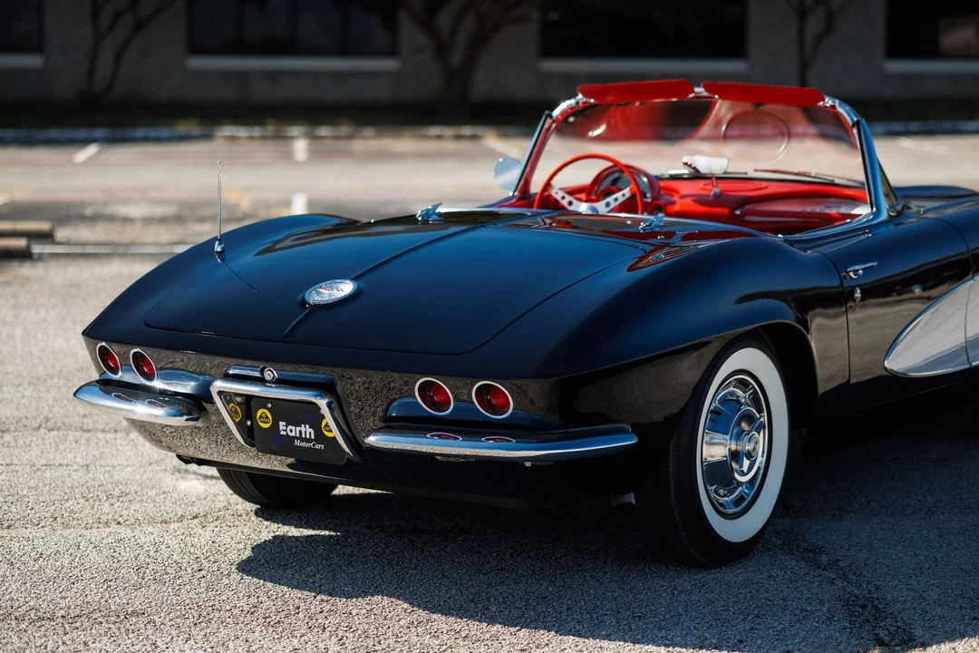 1961 Chevrolet Corvette C1 - Image 21 of 21