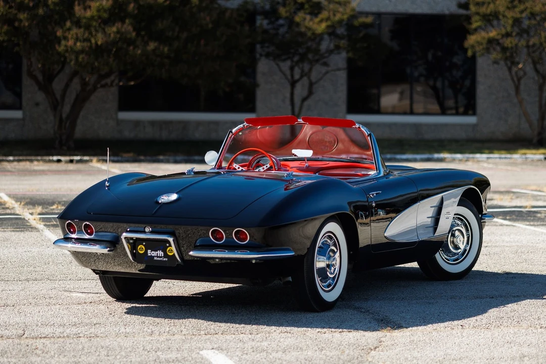 1961 Chevrolet Corvette C1 - Image 19 of 21