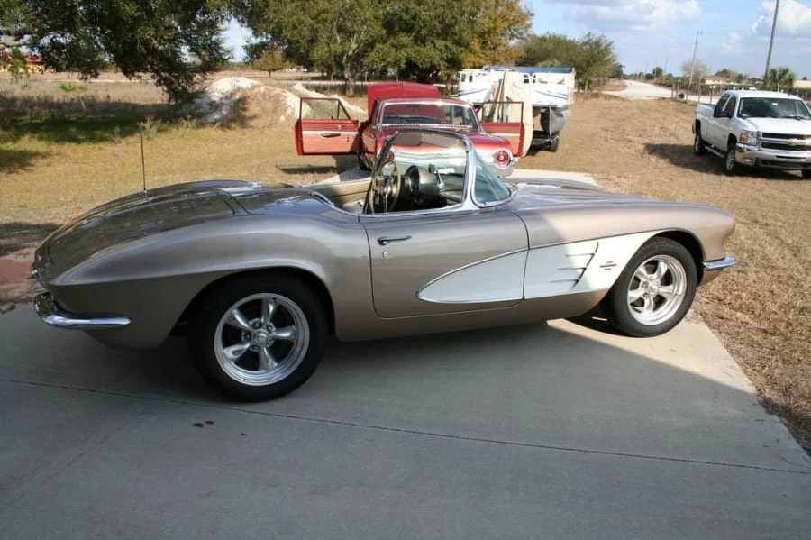 1961 Chevrolet Corvette C1 - Image 2 of 6