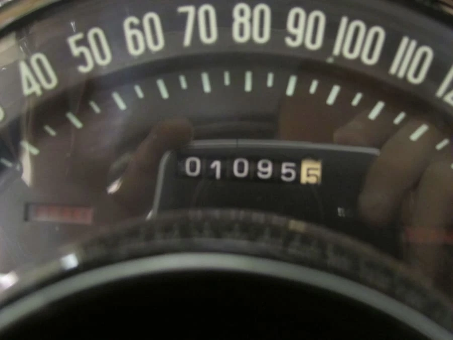 1961 Chevrolet Corvette C1 - Image 5 of 10