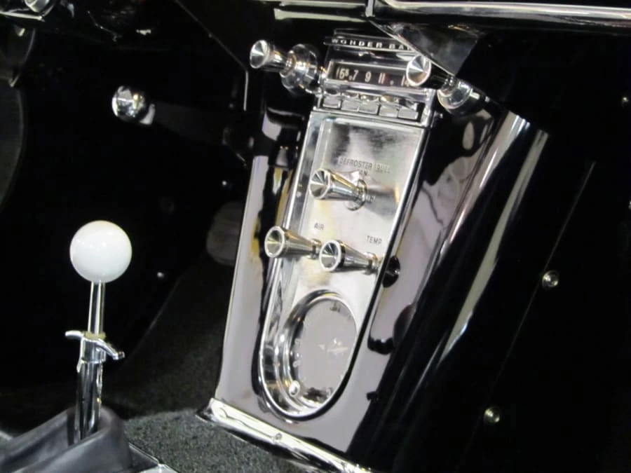 1961 Chevrolet Corvette C1 - Image 6 of 10