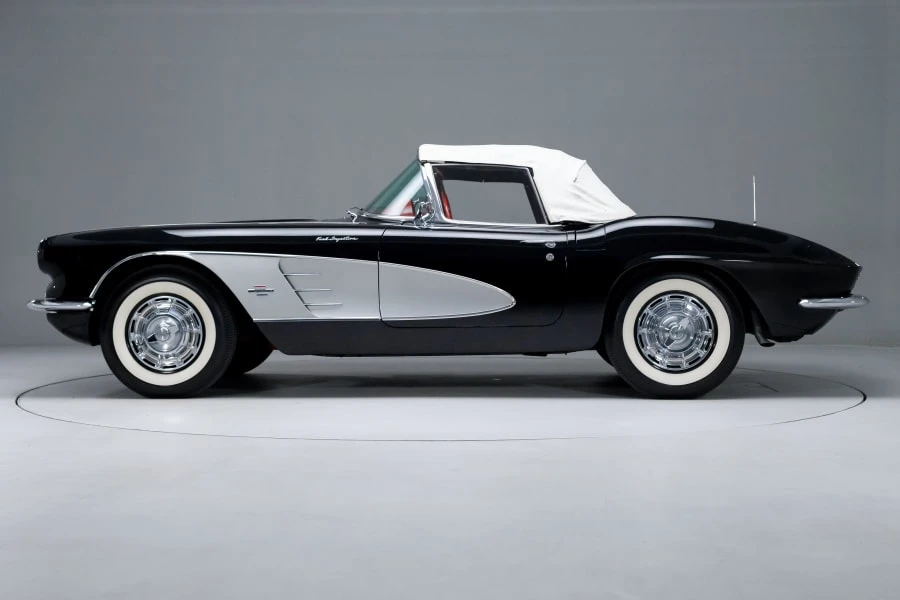 1961 Chevrolet Corvette C1 - Image 14 of 31