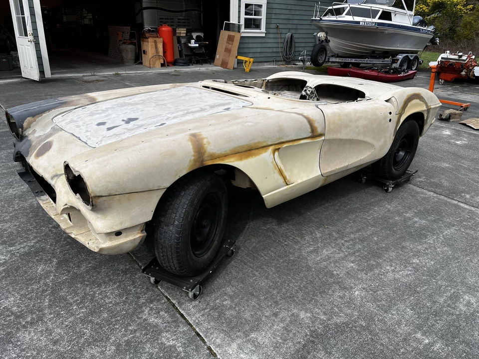 1961 Chevrolet Corvette C1 - Image 2 of 31