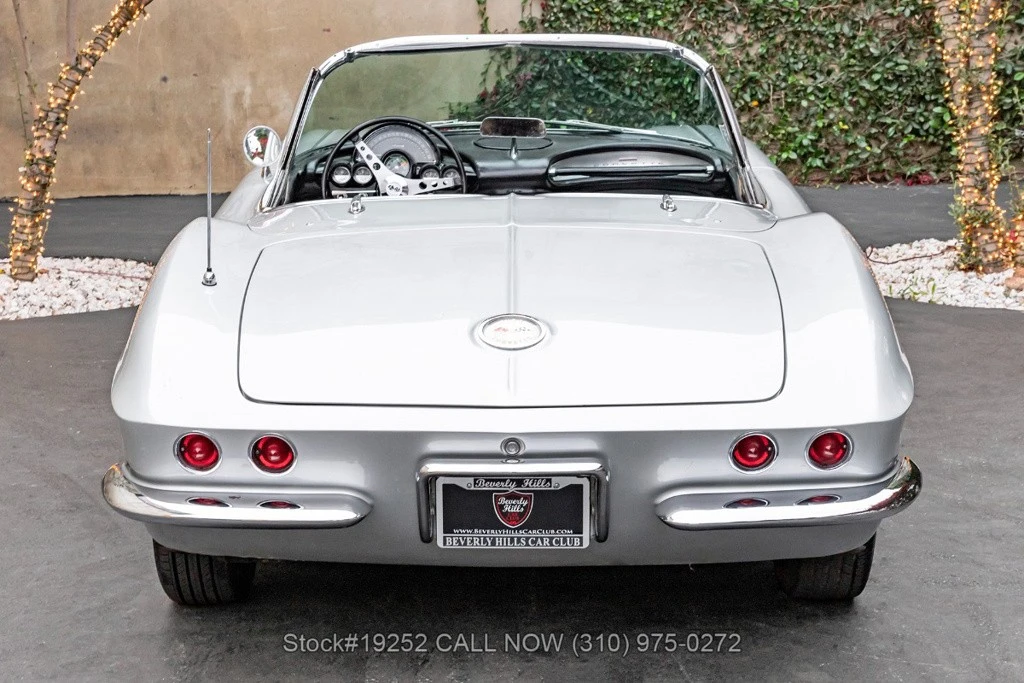1961 Chevrolet Corvette C1 - Image 6 of 12