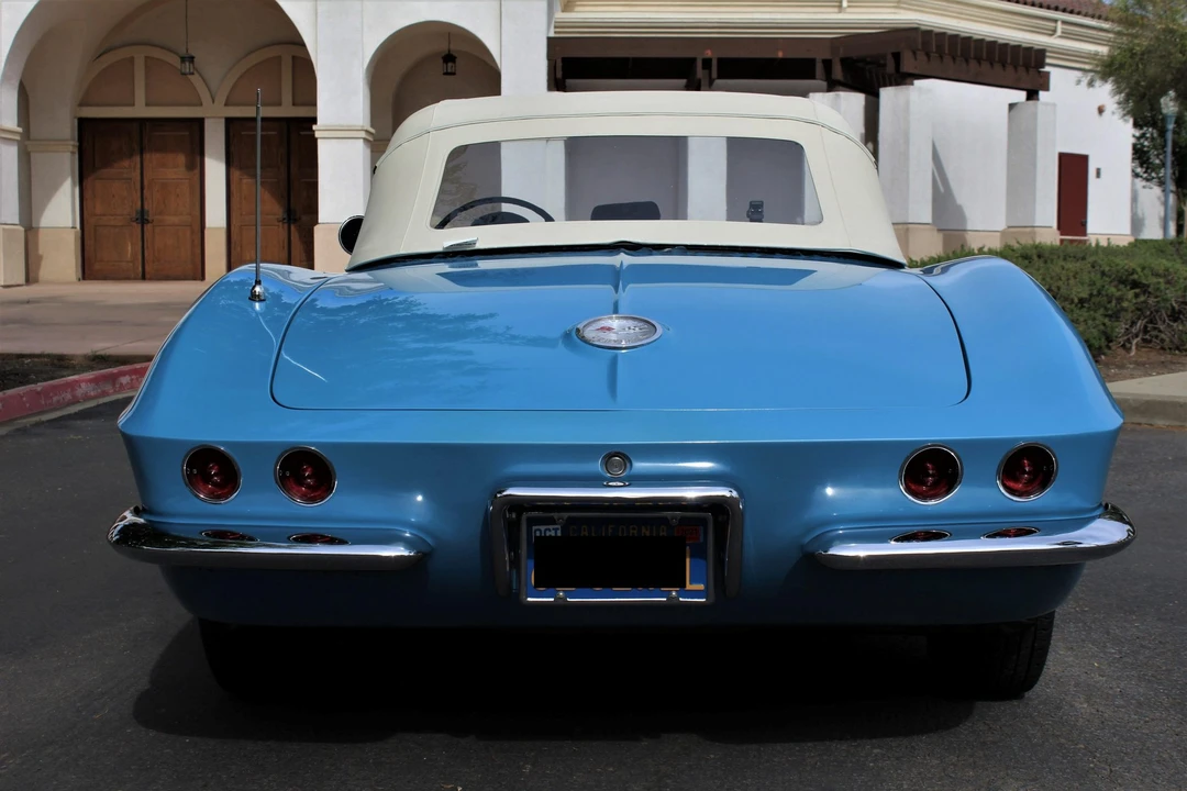 1961 Chevrolet Corvette C1 - Image 9 of 31