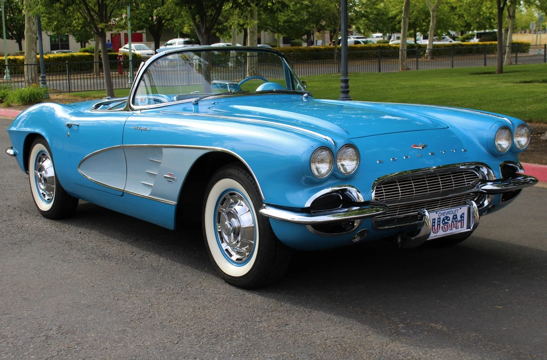 1961 Chevrolet Corvette C1 - Image 13 of 31