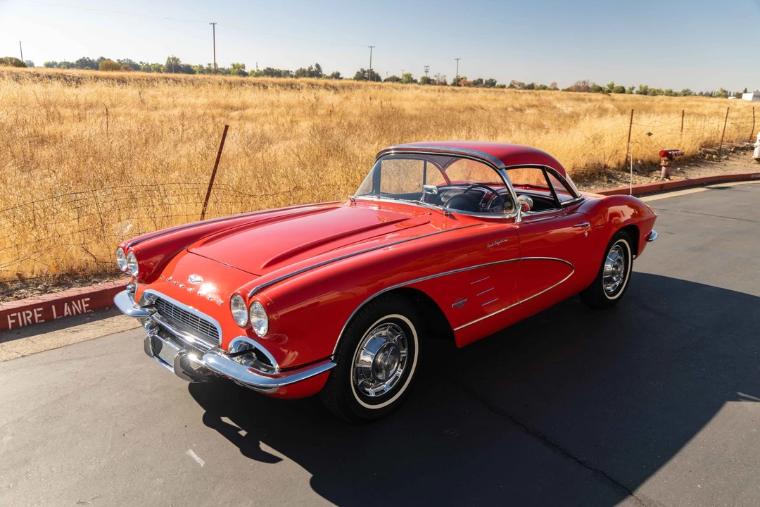 1961 Chevrolet Corvette C1 - Image 8 of 31