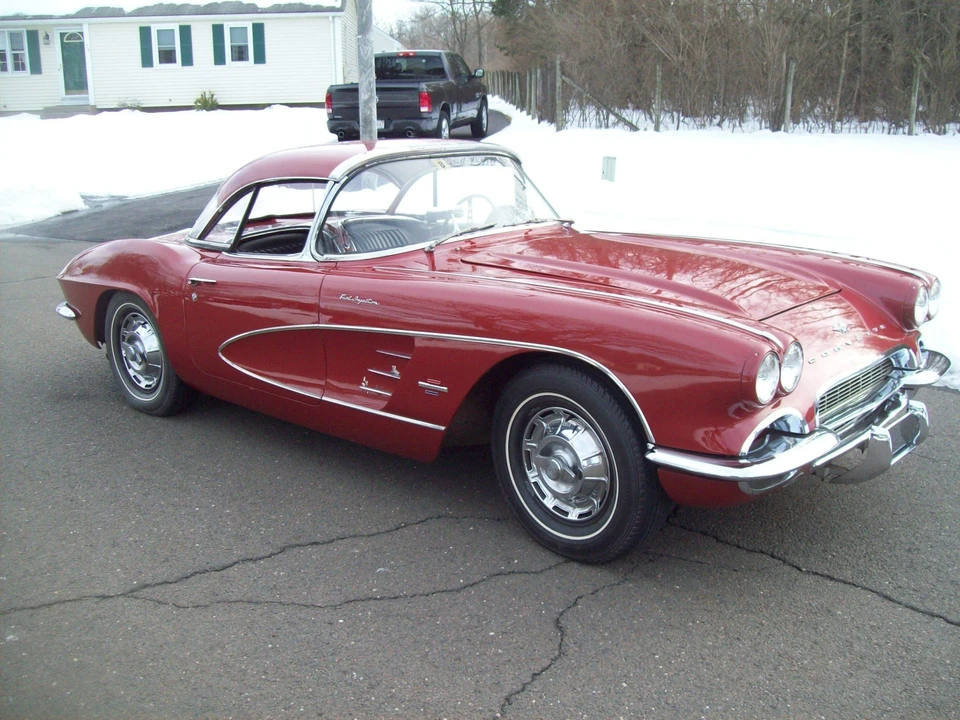 1961 Chevrolet Corvette C1 - Image 14 of 31
