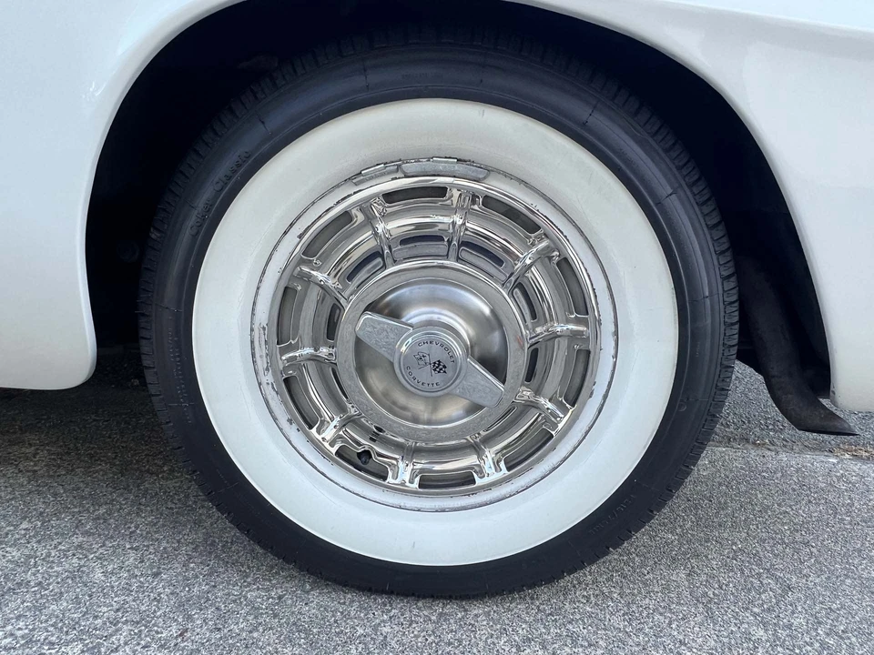 1961 Chevrolet Corvette C1 - Image 29 of 31