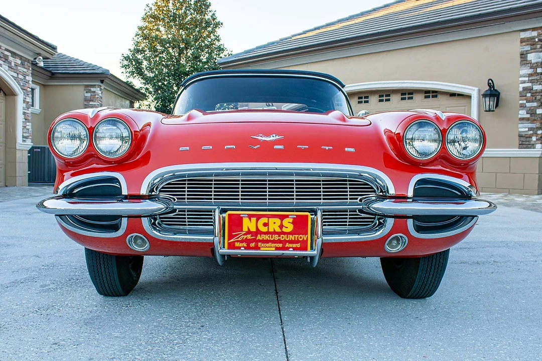 1961 Chevrolet Corvette C1 - Image 16 of 31