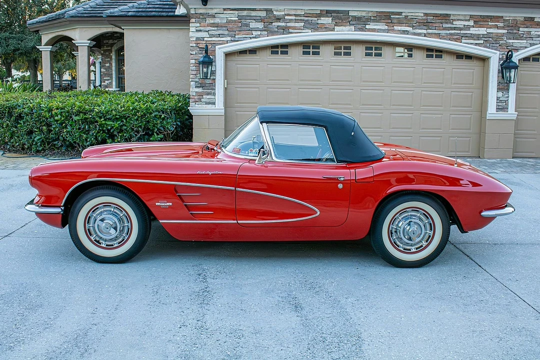 1961 Chevrolet Corvette C1 - Image 3 of 31