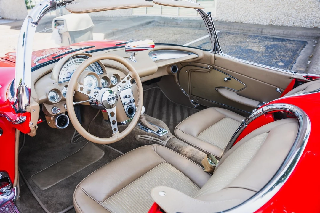 1961 Chevrolet Corvette C1 - Image 2 of 31