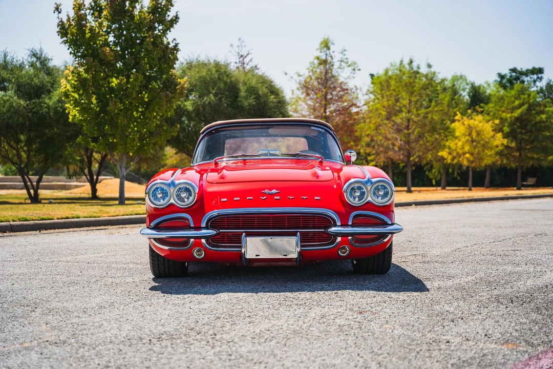1961 Chevrolet Corvette C1 - Image 13 of 31