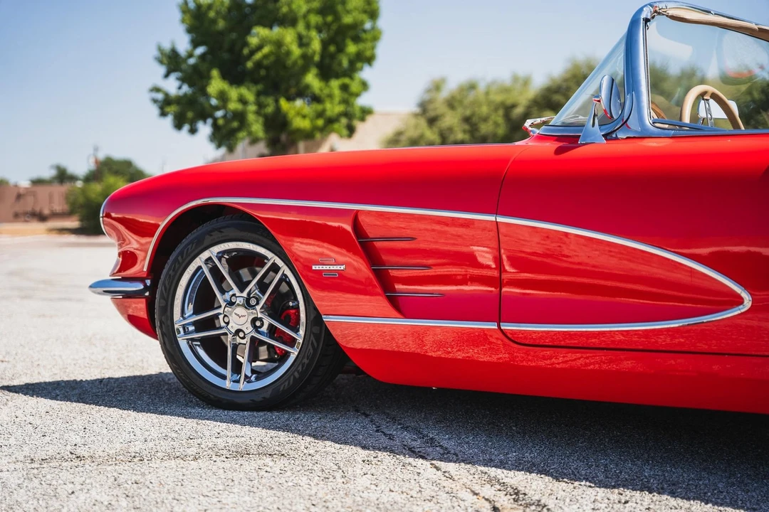 1961 Chevrolet Corvette C1 - Image 30 of 31