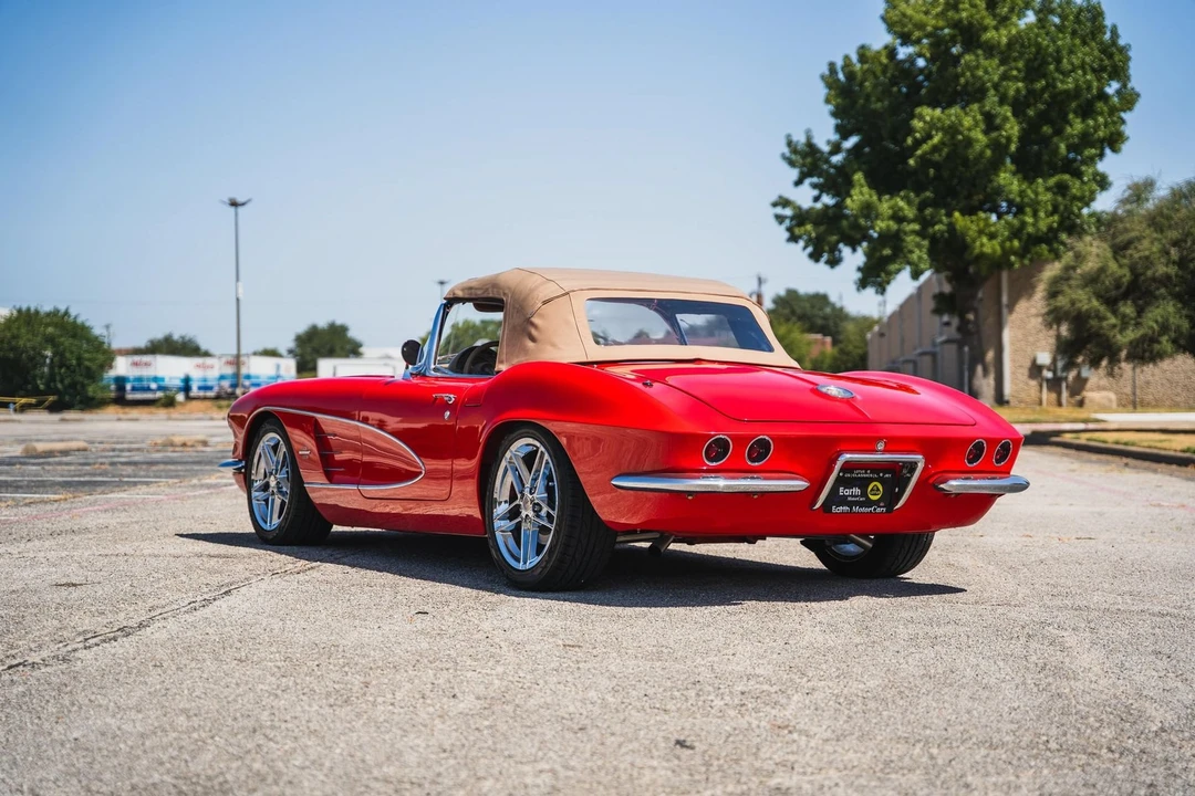 1961 Chevrolet Corvette C1 - Image 6 of 31