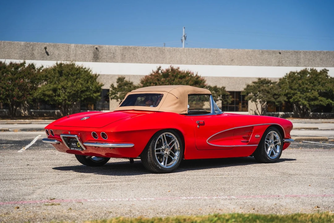 1961 Chevrolet Corvette C1 - Image 10 of 31