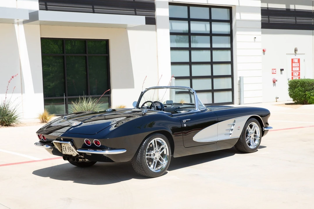 1961 Chevrolet Corvette C1 - Image 9 of 21