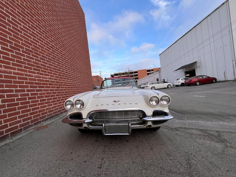 1961 Chevrolet Corvette C1 - Image 2 of 14
