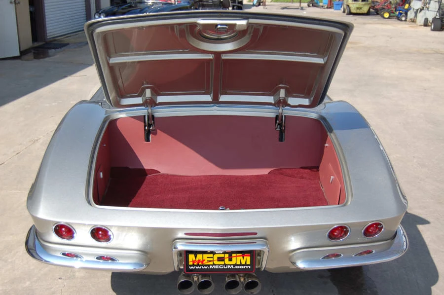 1961 Chevrolet Corvette C1 - Image 4 of 5