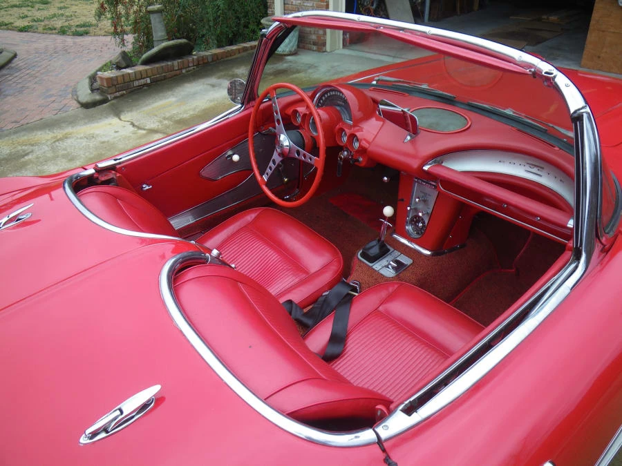 1961 Chevrolet Corvette C1 - Image 2 of 4