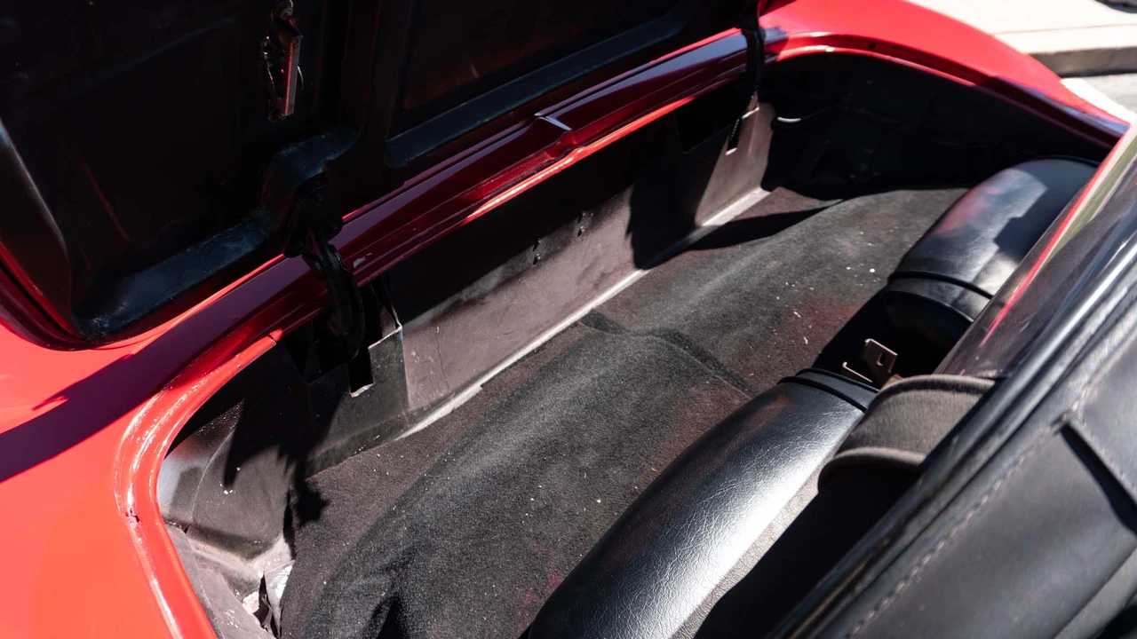 1961 Chevrolet Corvette C1 - Image 30 of 31