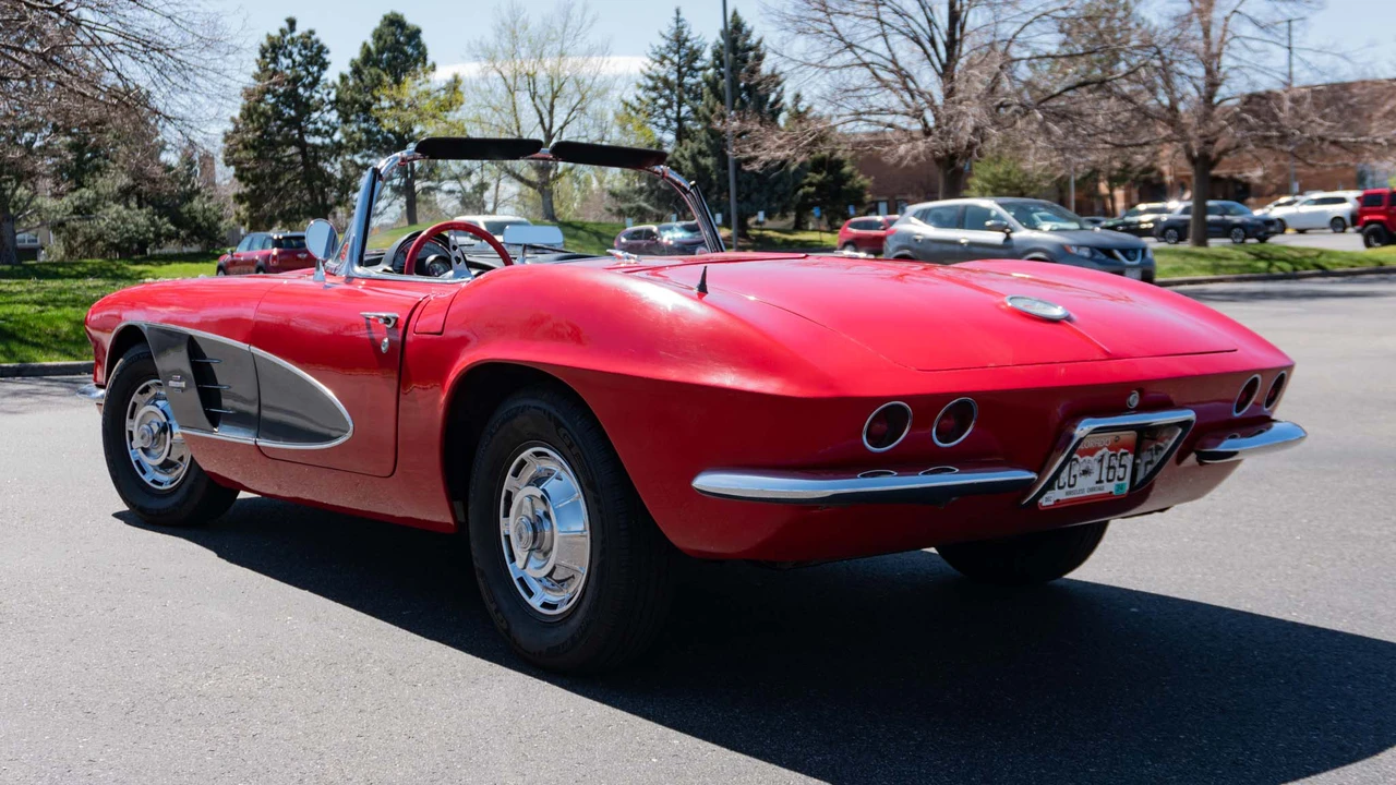 1961 Chevrolet Corvette C1 - Image 5 of 31