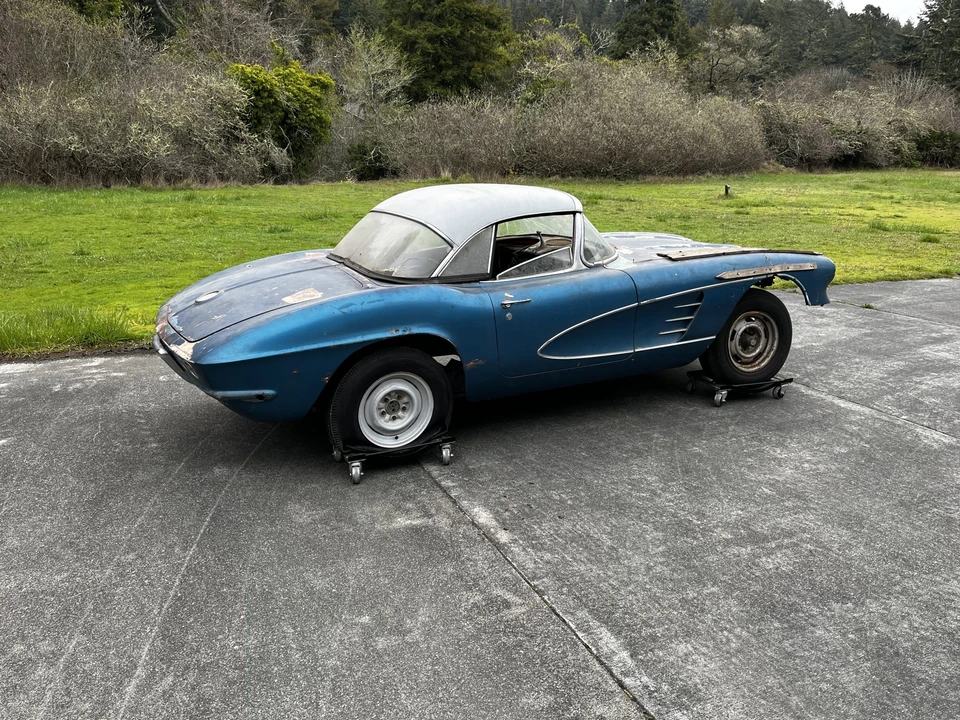 1961 Chevrolet Corvette C1 - Image 6 of 31