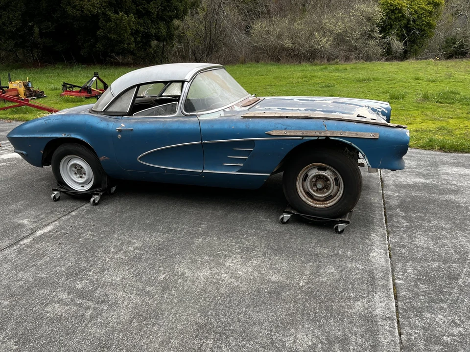 1961 Chevrolet Corvette C1 - Image 4 of 31