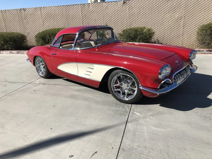 1961 Chevrolet Corvette C1 - Image 14 of 14