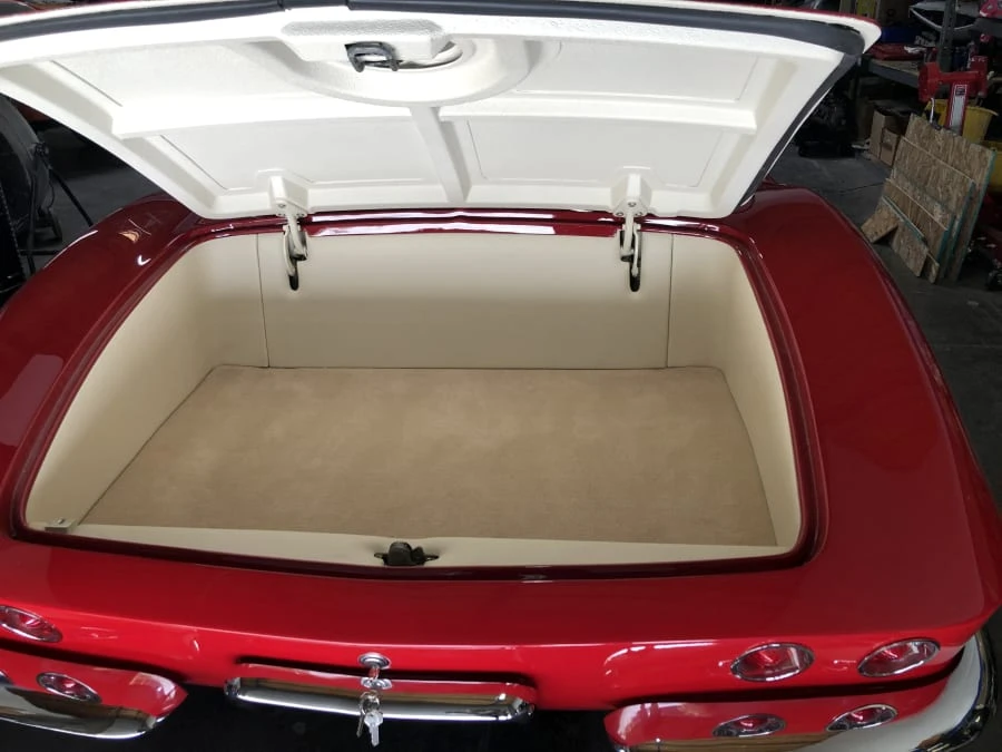 1961 Chevrolet Corvette C1 - Image 13 of 14