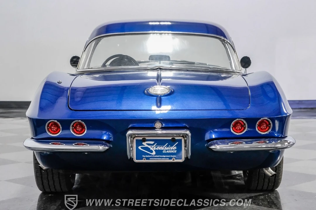 1961 Chevrolet Corvette C1 - Image 11 of 12