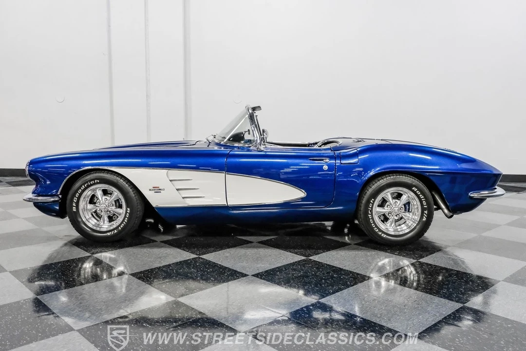 1961 Chevrolet Corvette C1 - Image 2 of 12
