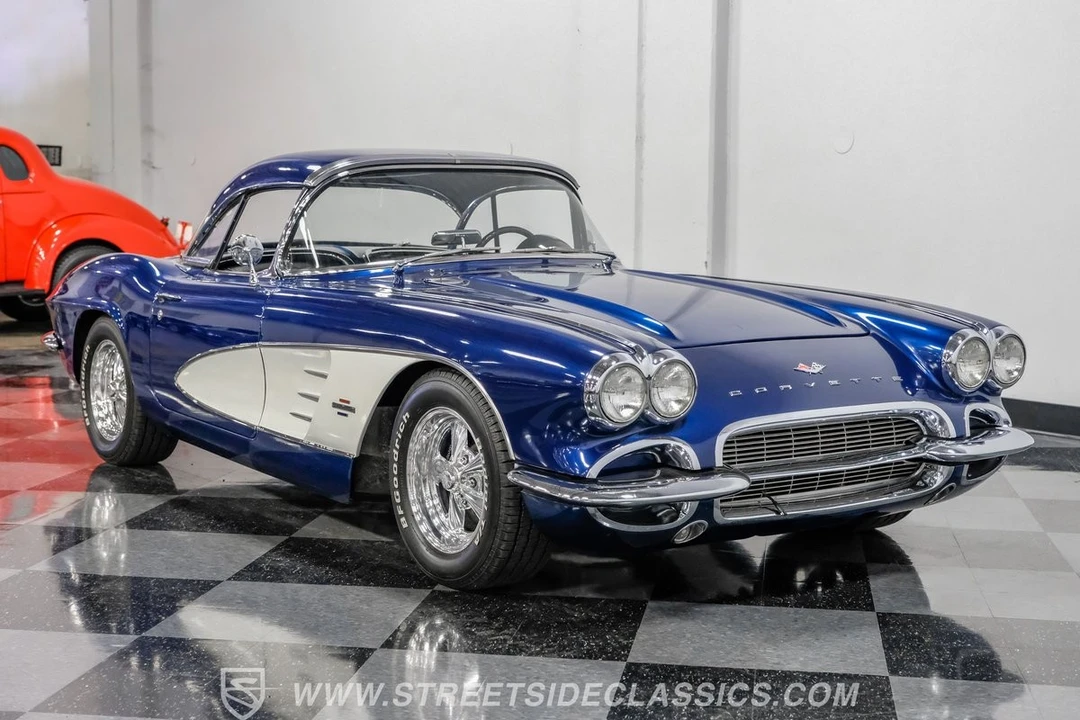 1961 Chevrolet Corvette C1 - Image 17 of 21