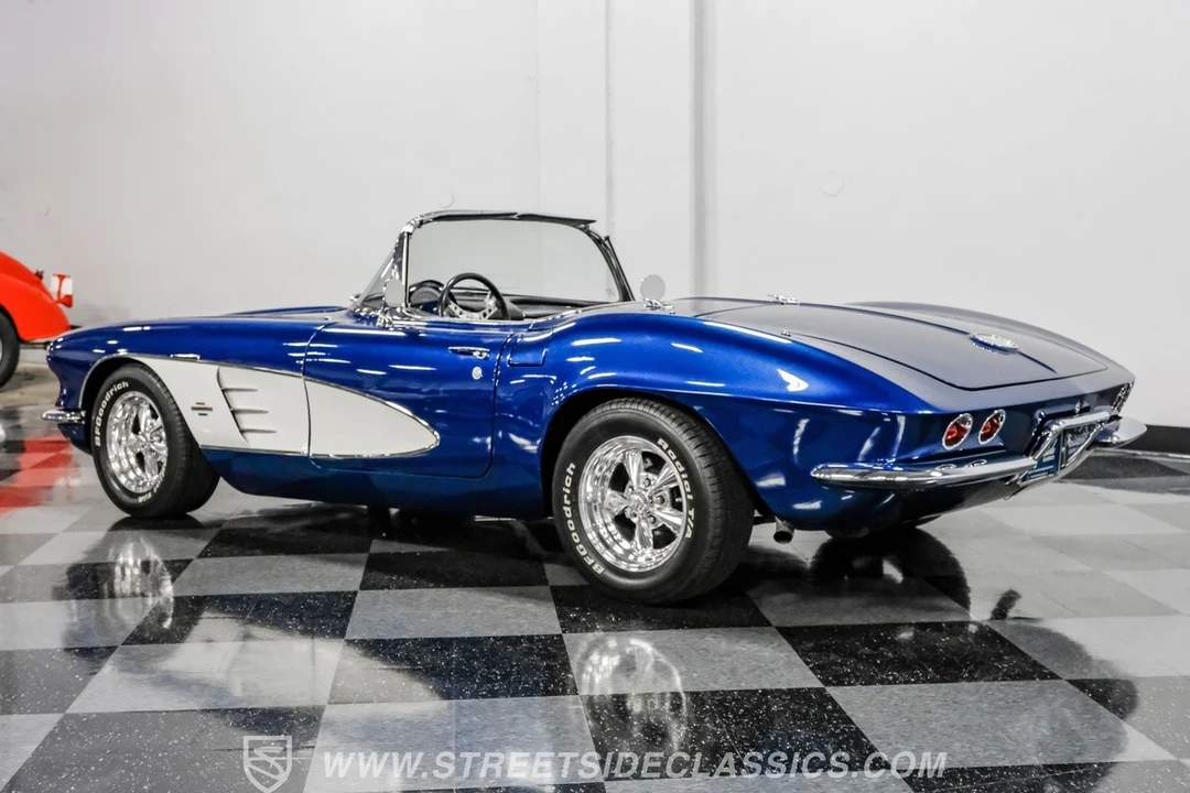 1961 Chevrolet Corvette C1 - Image 8 of 12