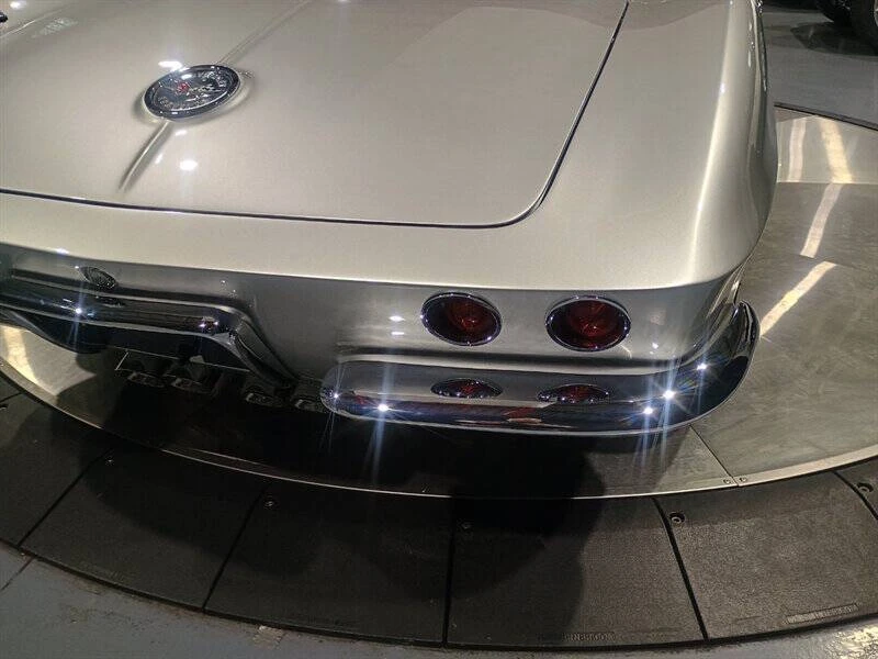 1961 Chevrolet Corvette C1 - Image 19 of 31