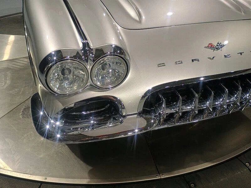 1961 Chevrolet Corvette C1 - Image 12 of 31