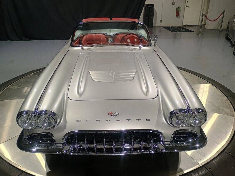 1961 Chevrolet Corvette C1 - Image 11 of 31