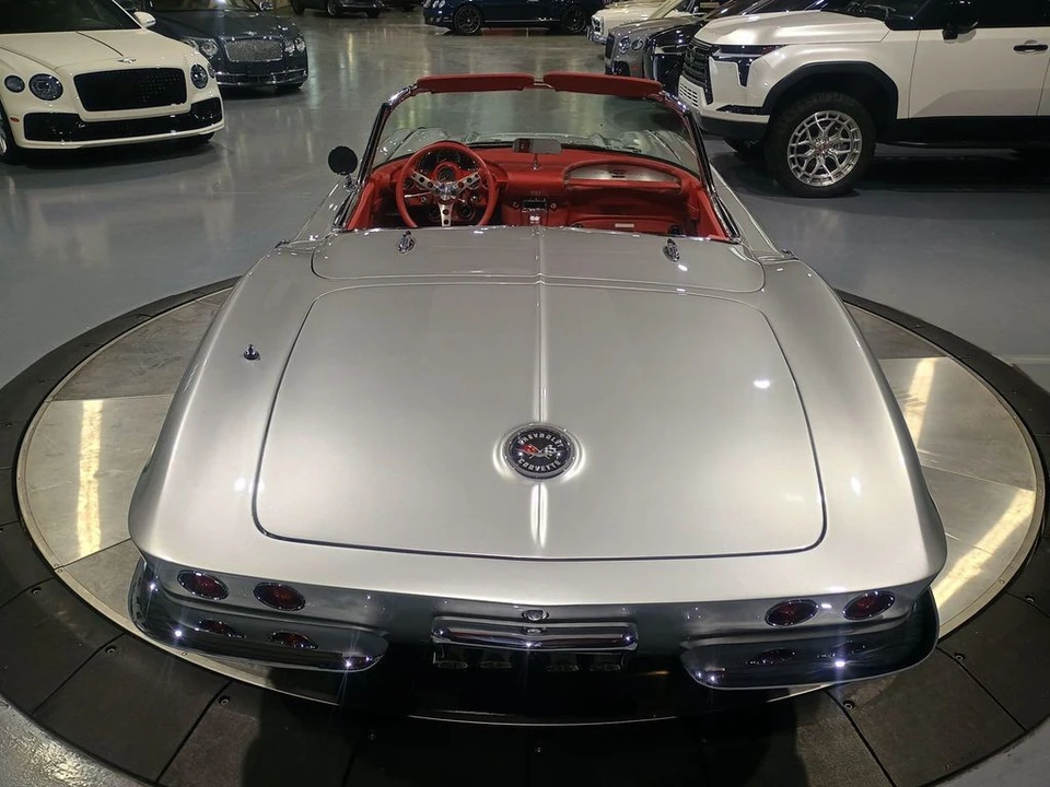 1961 Chevrolet Corvette C1 - Image 7 of 12