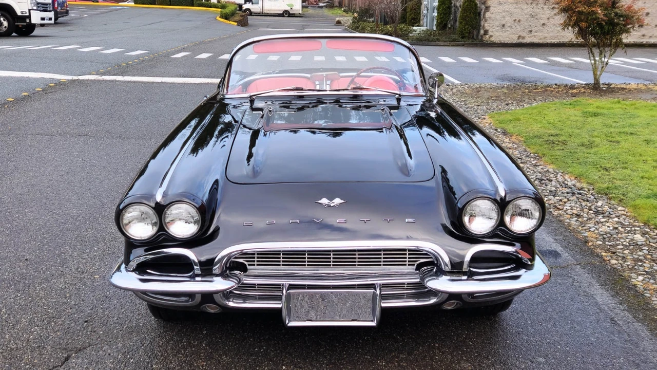 1961 Chevrolet Corvette C1 - Image 7 of 21