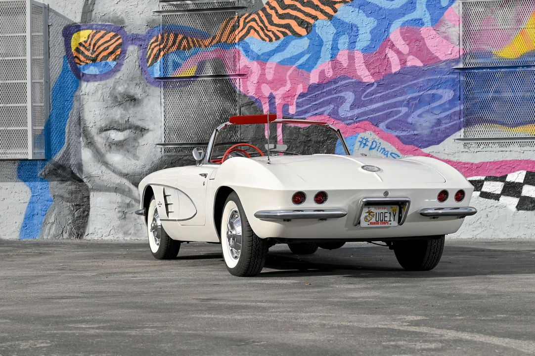 1961 Chevrolet Corvette C1 - Image 21 of 31