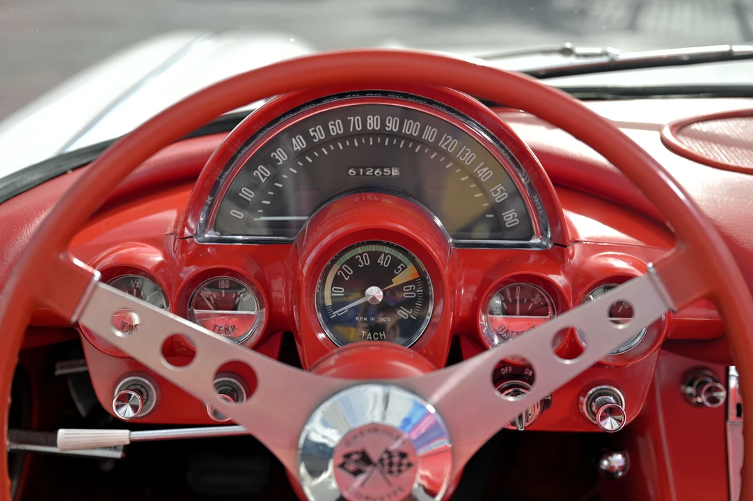 1961 Chevrolet Corvette C1 - Image 14 of 31