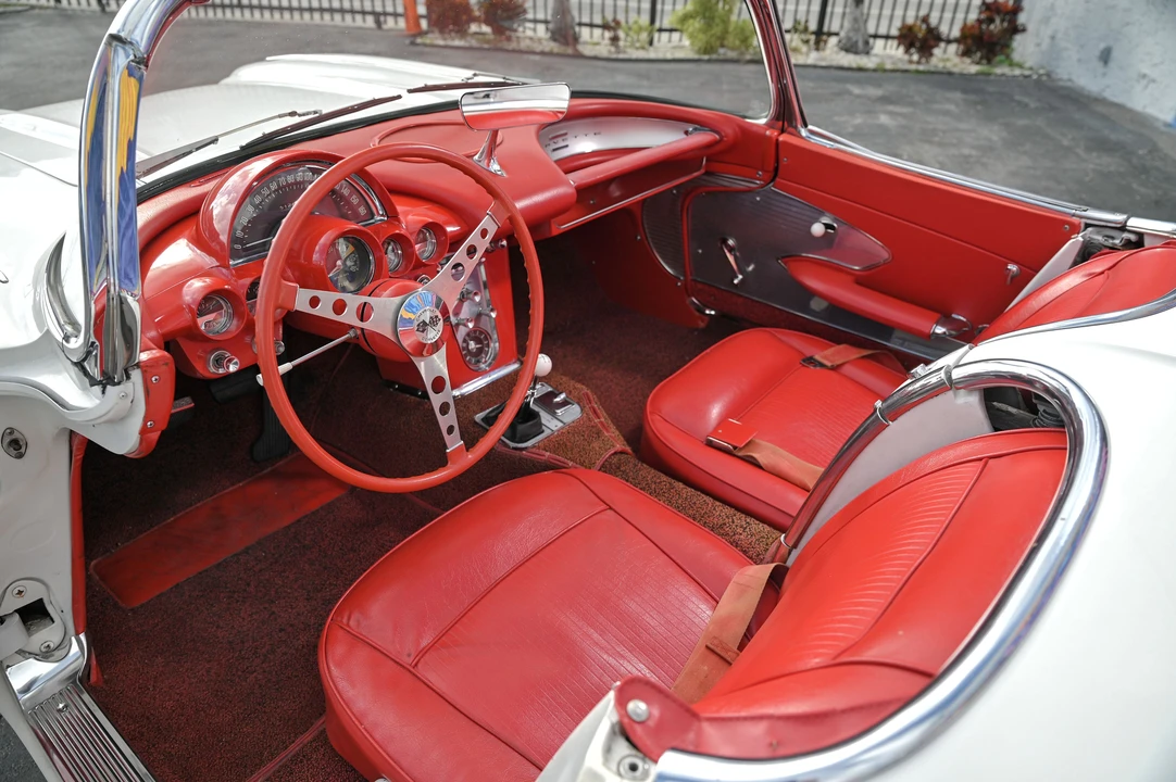 1961 Chevrolet Corvette C1 - Image 3 of 31