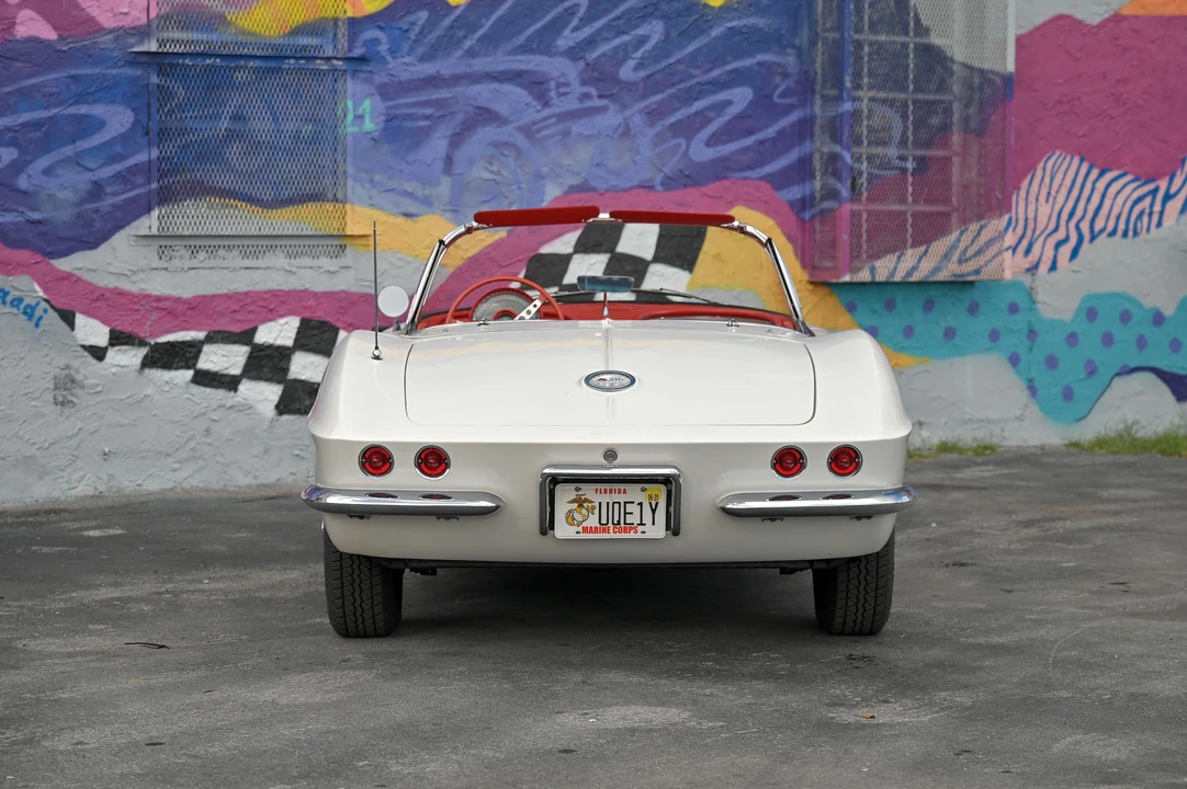1961 Chevrolet Corvette C1 - Image 11 of 31