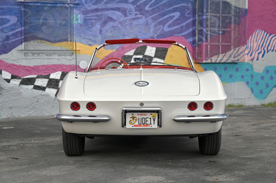 1961 Chevrolet Corvette C1 - Image 10 of 31