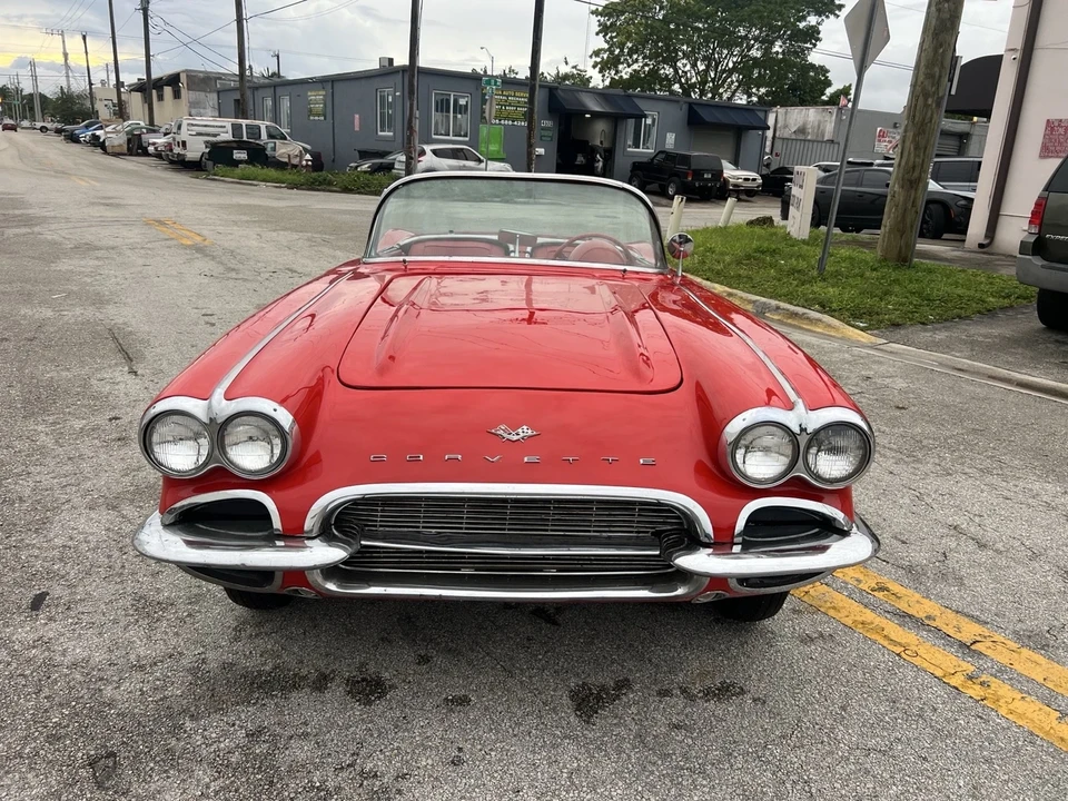 1961 Chevrolet Corvette C1 - Image 2 of 21