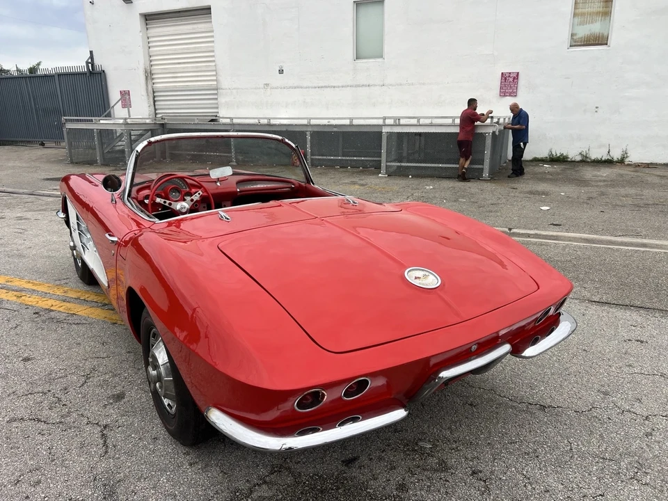 1961 Chevrolet Corvette C1 - Image 6 of 21