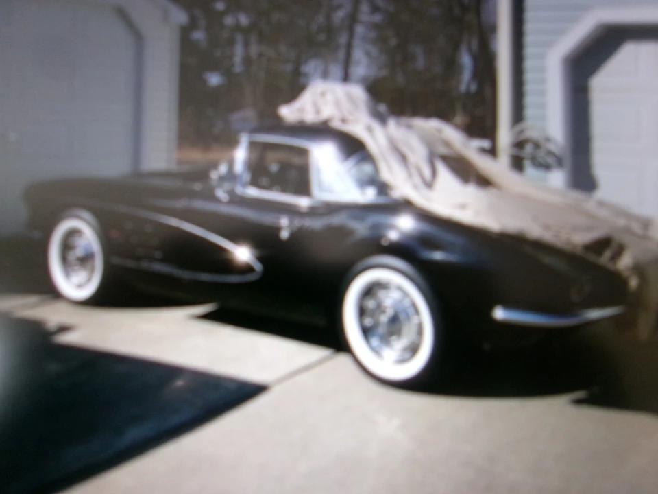 1961 Chevrolet Corvette C1 - Image 2 of 18